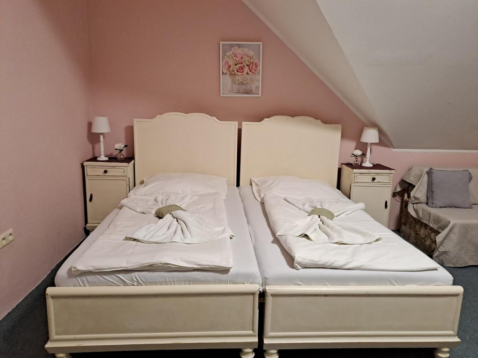 Hotel Kamenny Vrch 霍穆托夫 客房 照片