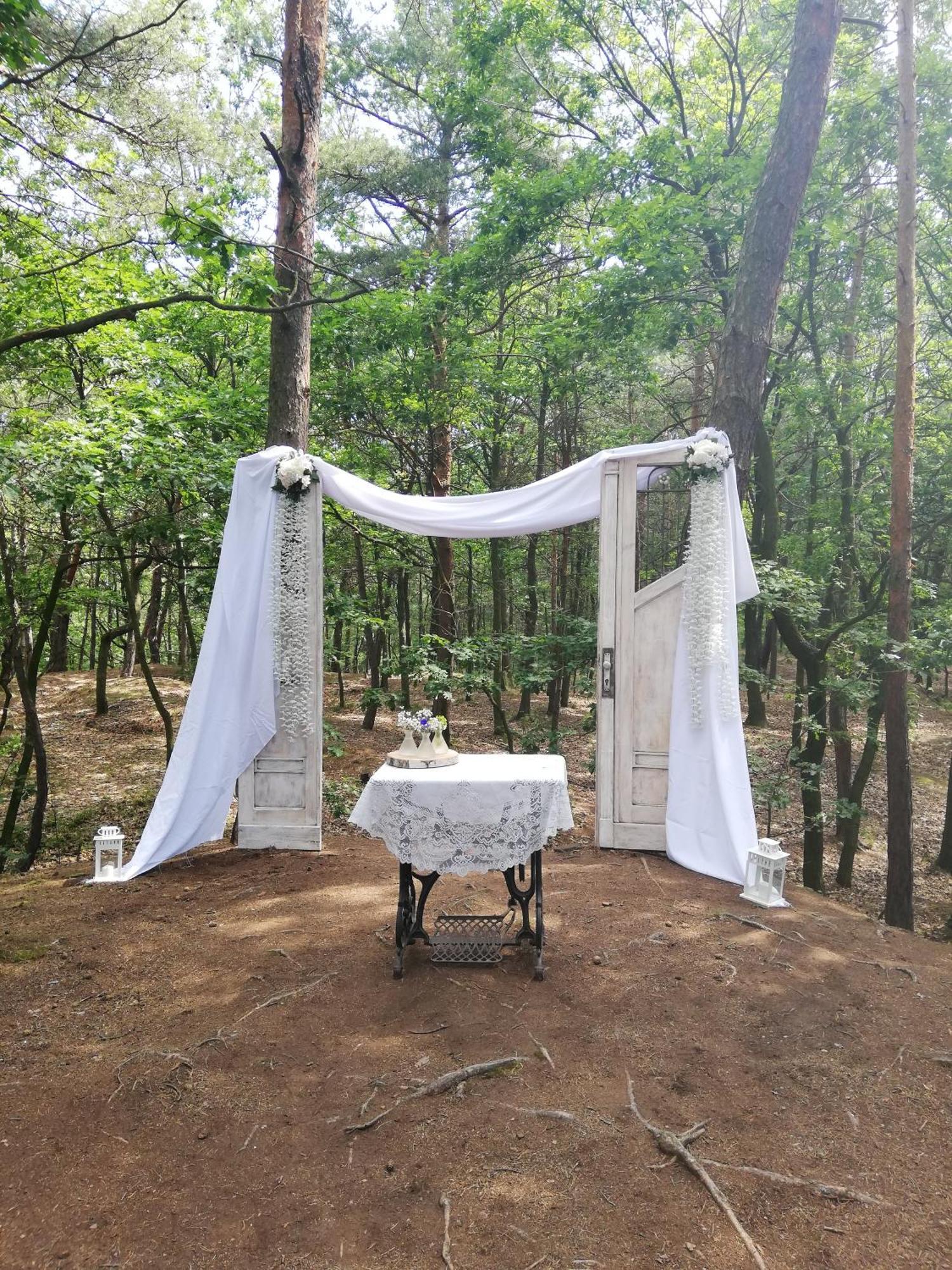 Hotel Kamenny Vrch 霍穆托夫 外观 照片